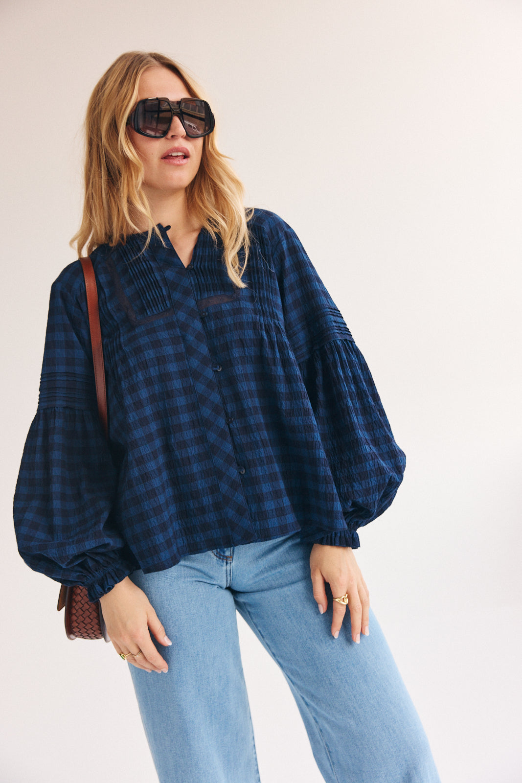 Loewe zonnebril LW40194U 52B