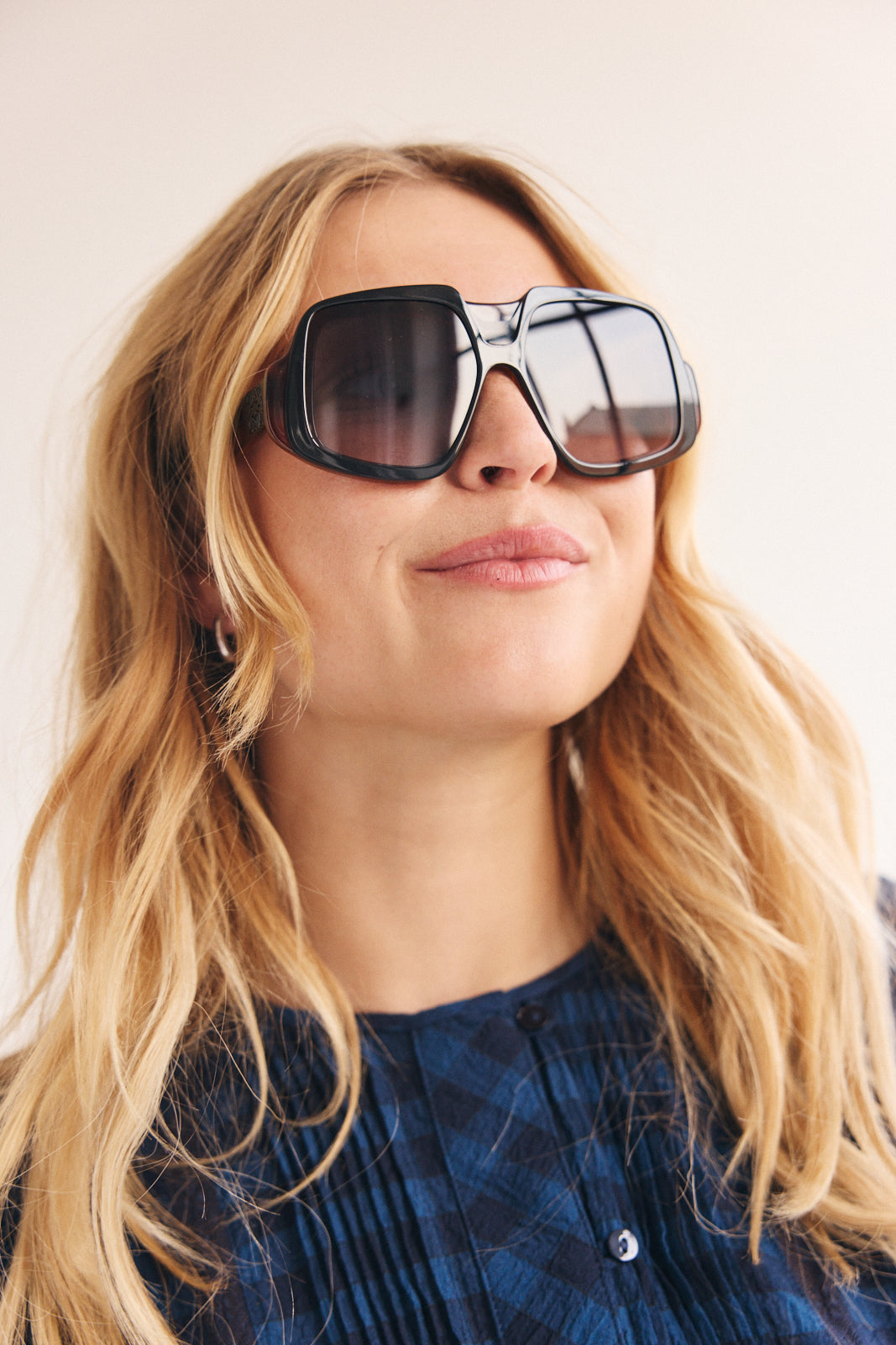 Loewe zonnebril LW40194U 52B